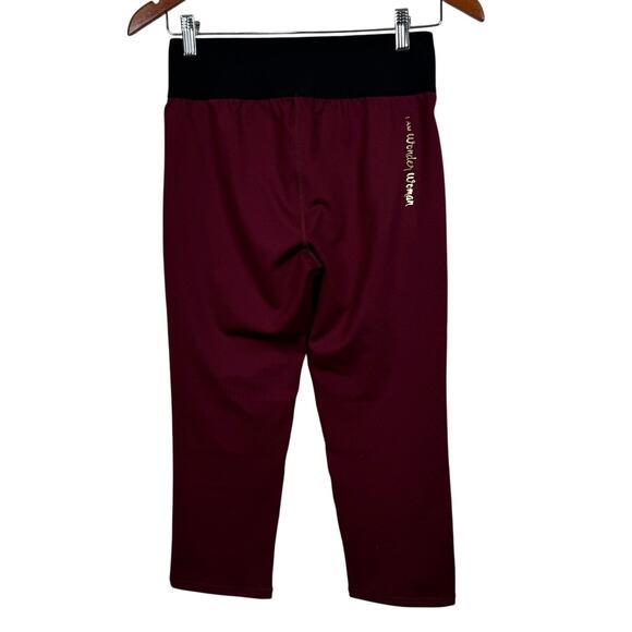 Her Universe Wonder Woman High Shine Capris by DC Comics Size L - Picture 5 of 7